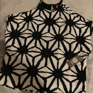 Vince Camino Cold Shoulder Top With Cami Lining NWT